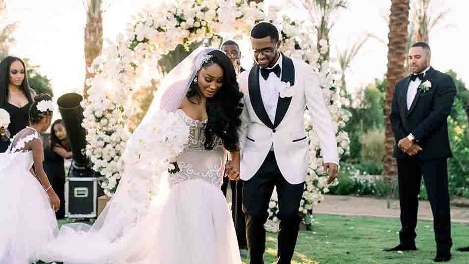 8 Ways to stay on the same team in Marriage
