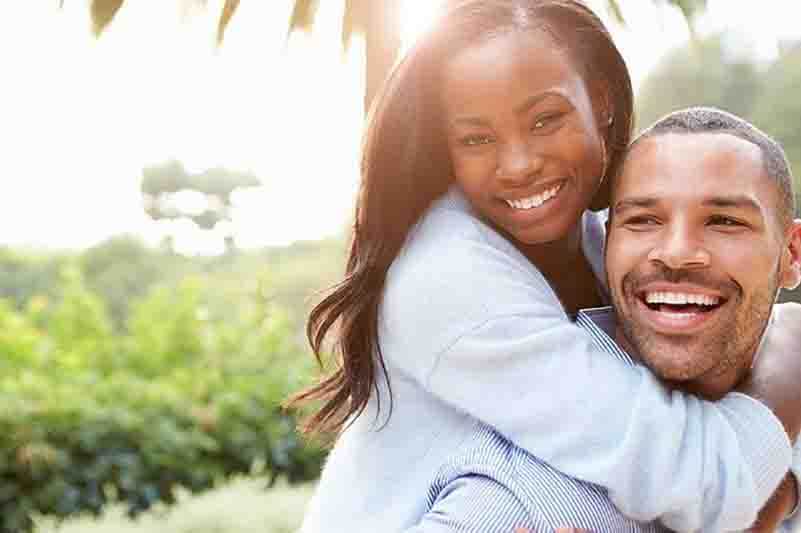 couple happy mode