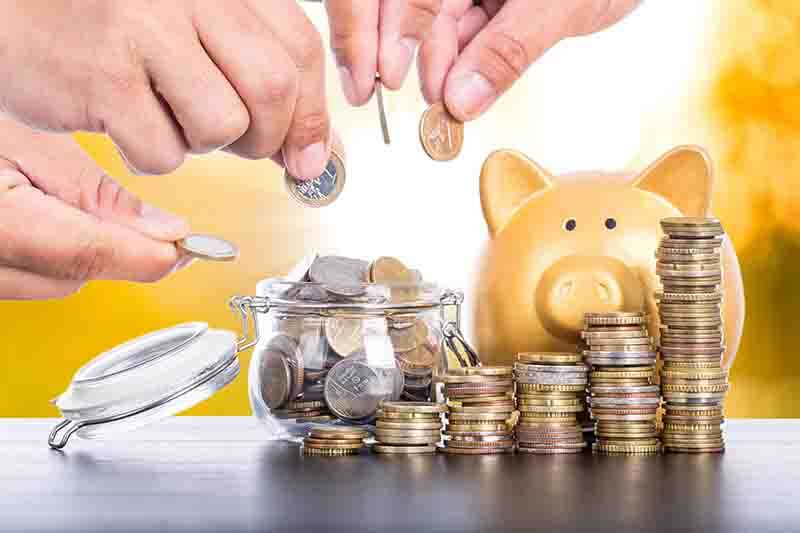 10 Best Ways to Save Money Each Month